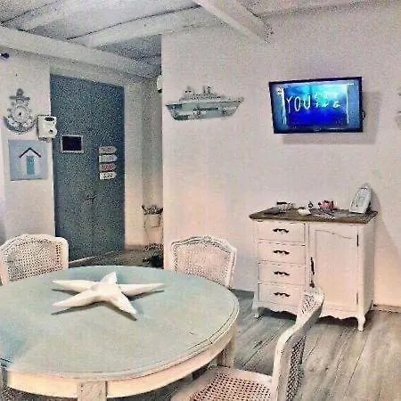 Holiday home Re Nettuno *
